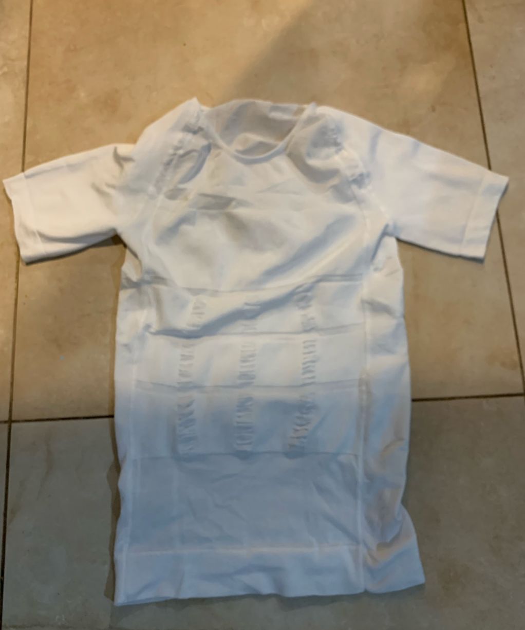 Customer photo review of T-Shirt Correcteur de posture et gainant - Mixte | Sameo