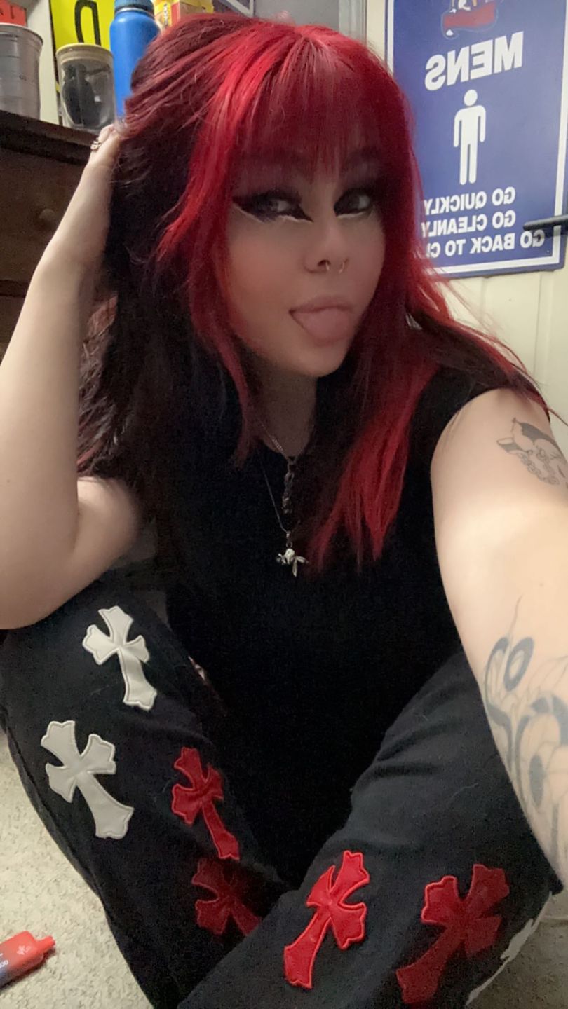 Customer photo review of SKULLBOY PENDANT