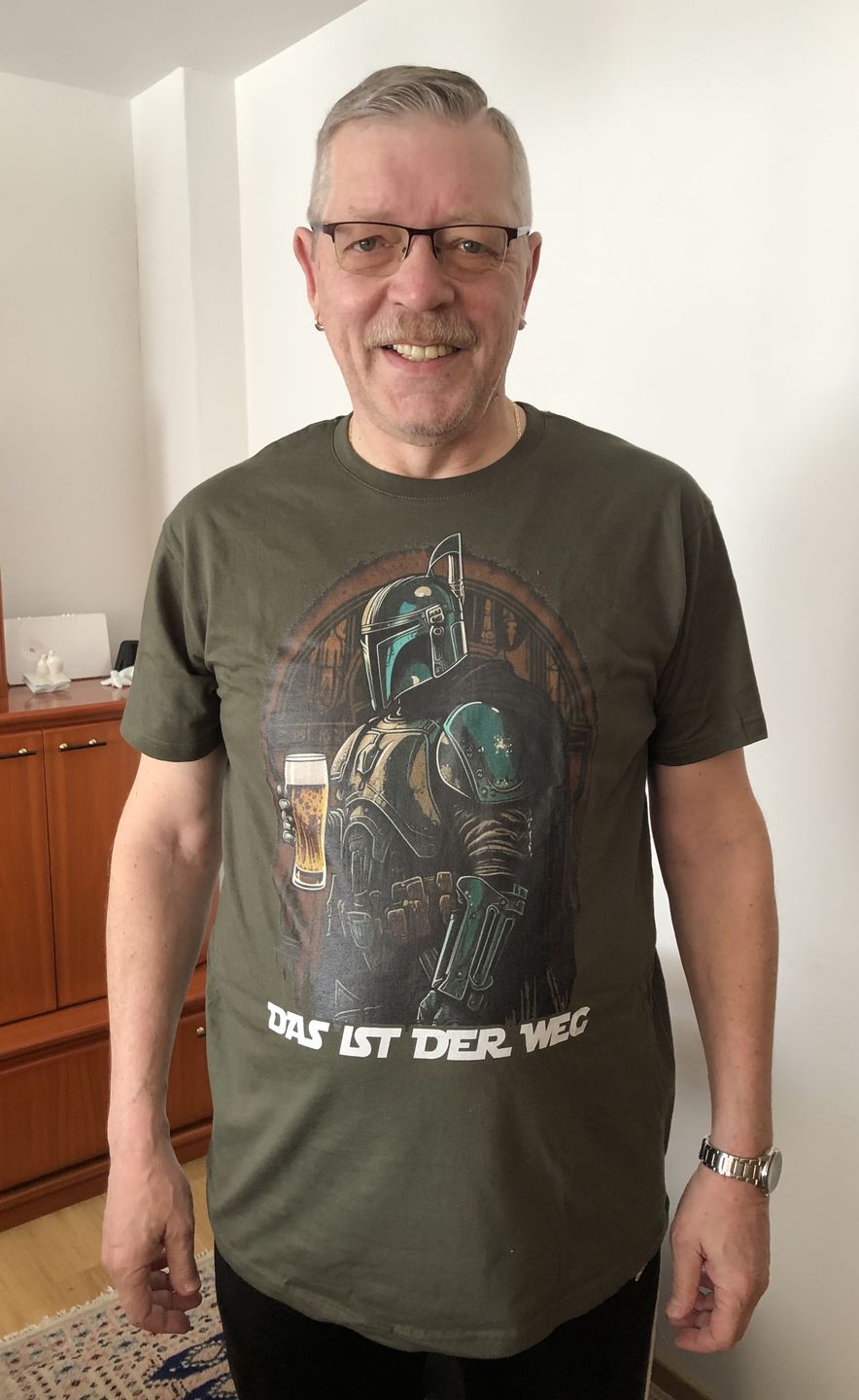 Customer photo review of Das ist der Weg - Mandalorian Bier - Herren Shirt