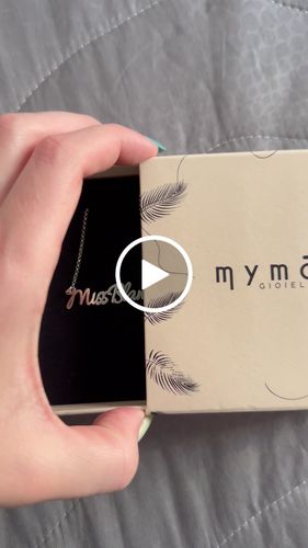 Customer video review of Collana Nome