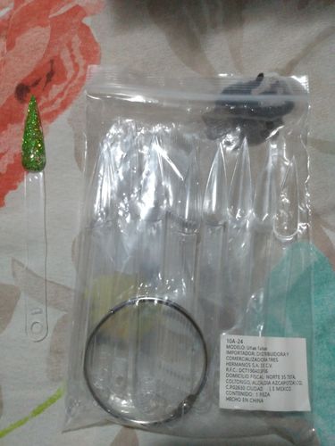 Customer photo review of Muestrario Aro Stiletto Crystal 50 pzas