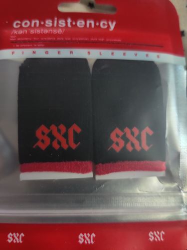Customer photo review of "Consistency V1" Finger Sleeves Three Pack