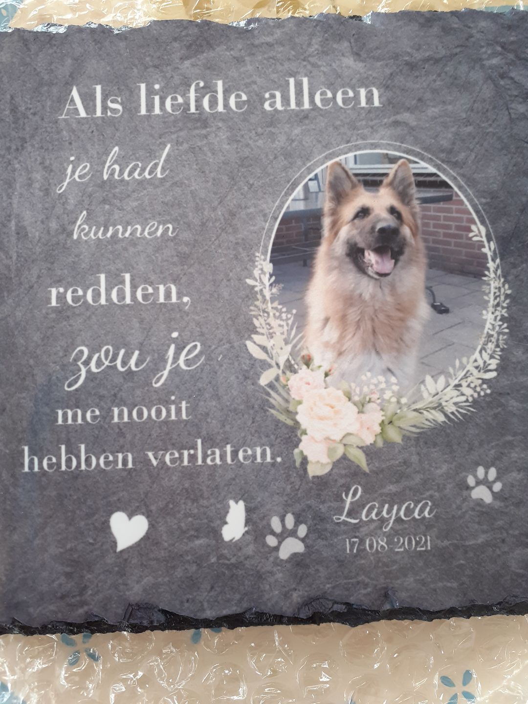 Customer photo review of Voor altijd in het hart - Gepersonaliseerde leisteen