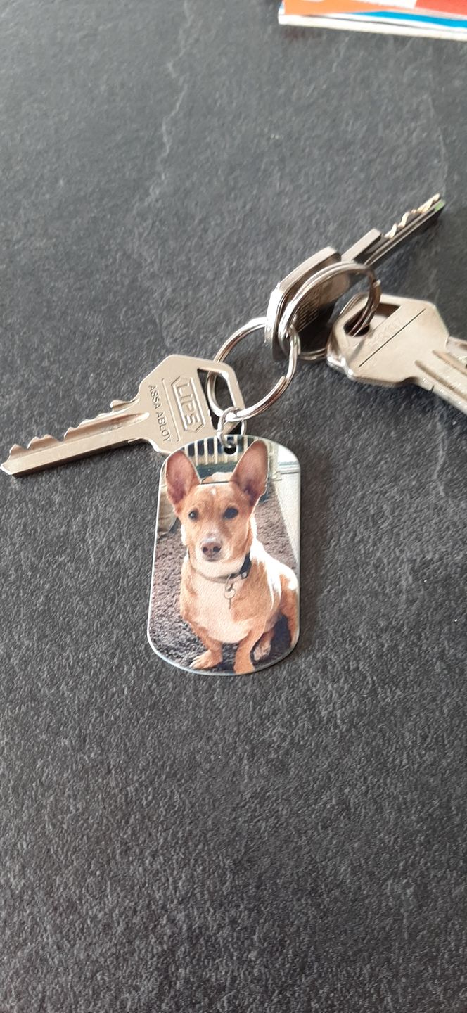 Customer photo review of Voor altijd in mijn hart  - Gepersonaliseerde Dog Tag Sleutelhanger
