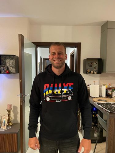 Customer photo review of 106 Rallye | Hoodie