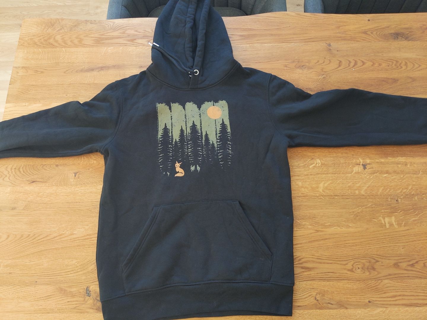 Customer photo review of FUCHS IM WALD KHAKI - Bio Unisex Hoodie (PREMIUM)