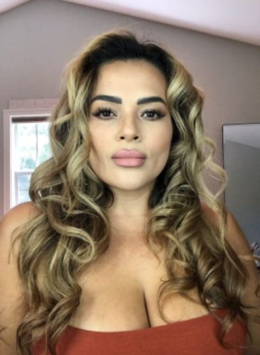 Customer photo review of Clip Ins Extension Straight 27# Strawberry Blonde 12A+ Virgin Human Hair Extension