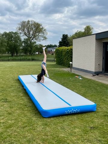 Customer photo review of AirTrack PRO STAR™ Wide CARBON 1.5M