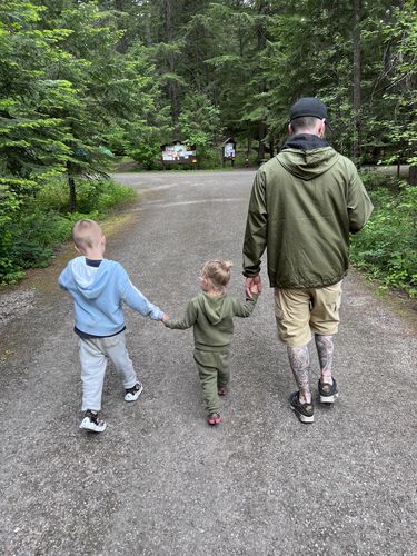 Customer photo review of "Anorak" Olive