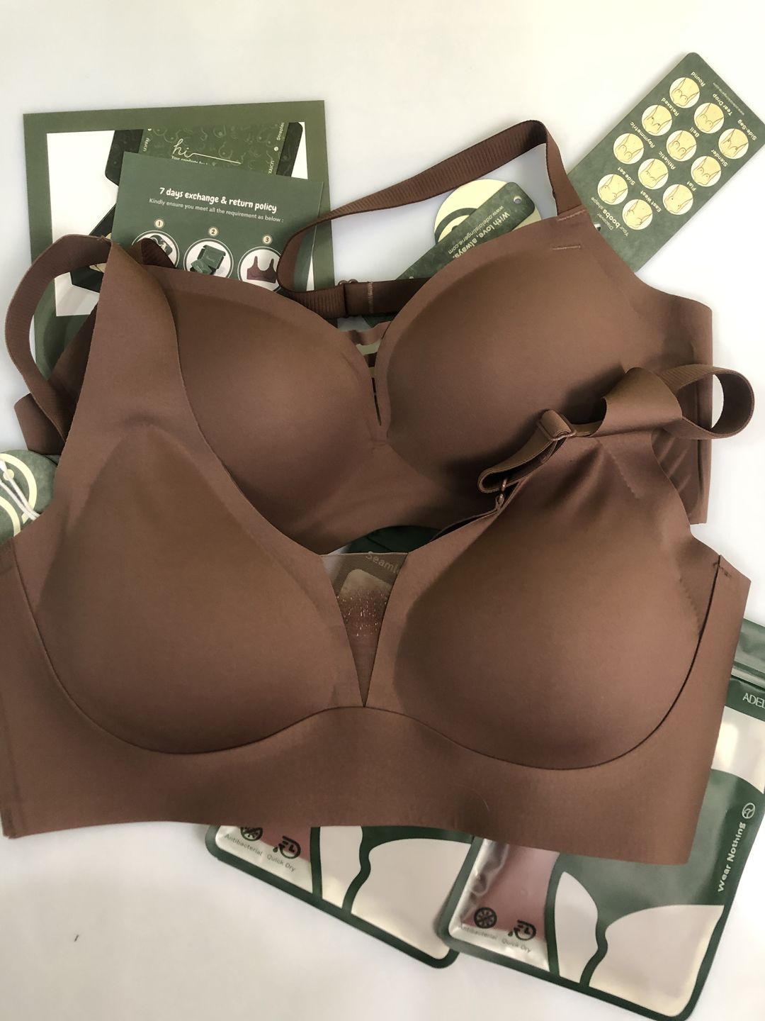 Customer photo review of [NEW-IN] Routine Seamless Perfect Uplifting Bra
