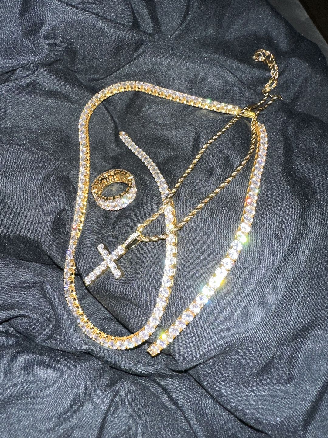 Customer photo review of ICE BREAKER CHAIN. - 5MM 18K GOLD