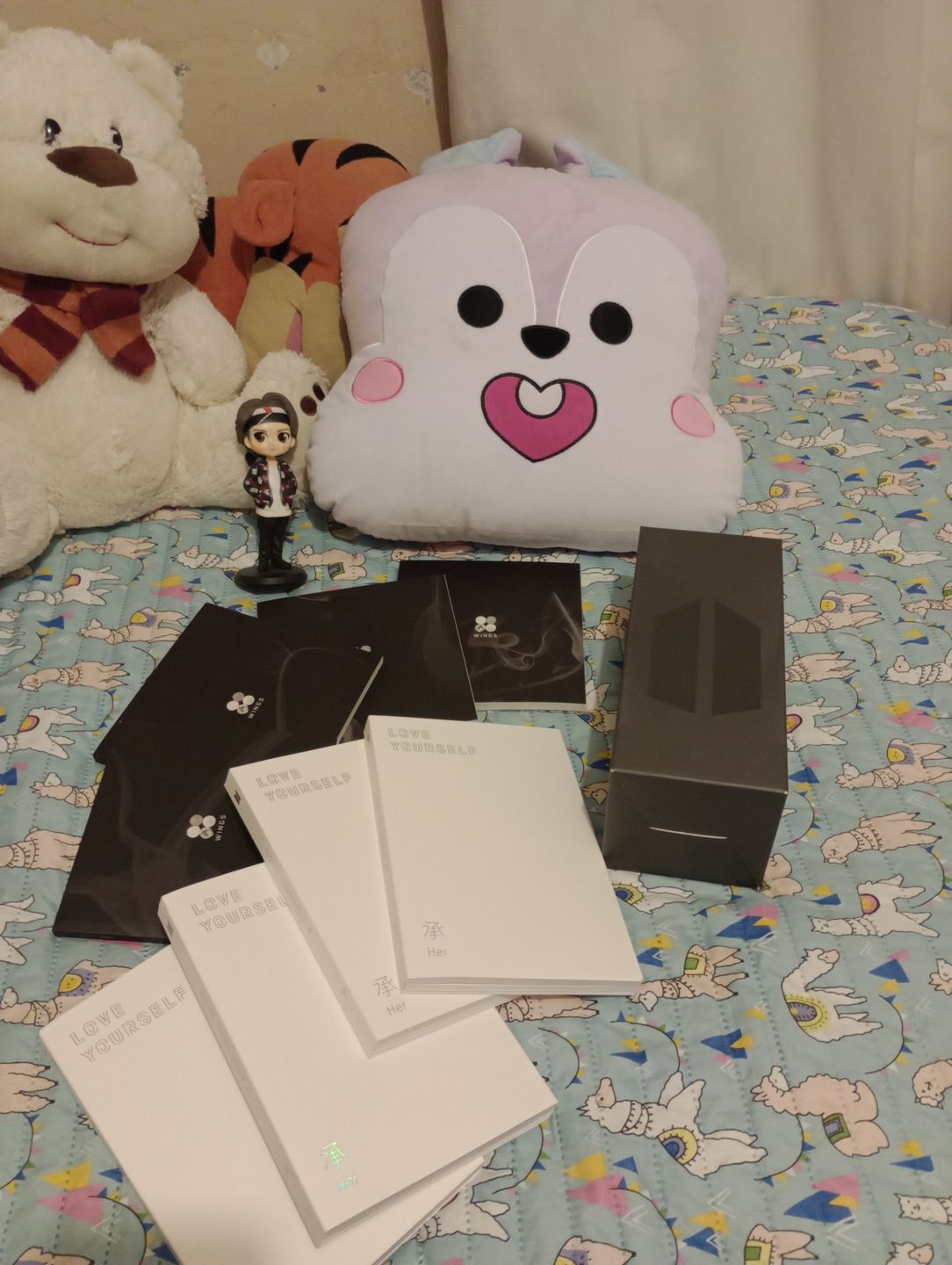 Customer photo review of BTS - 5TH MINI MINI ALBUM LOVE YOURSELF 承 Her