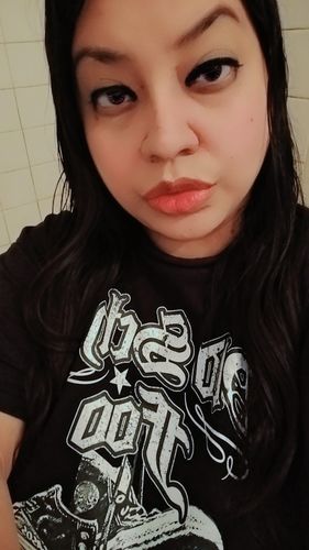 Customer photo review of Old School Foo Vintage T-Shirt