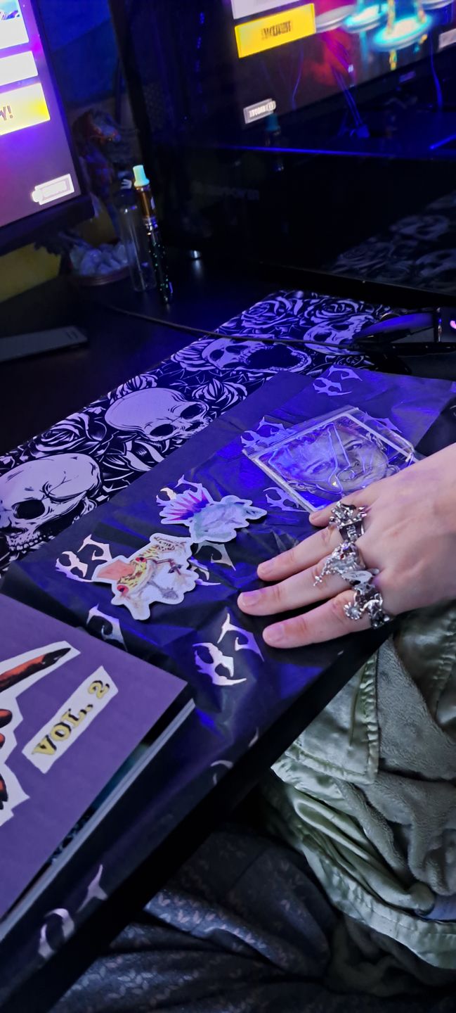 Customer photo review of SPIDER WEB RING