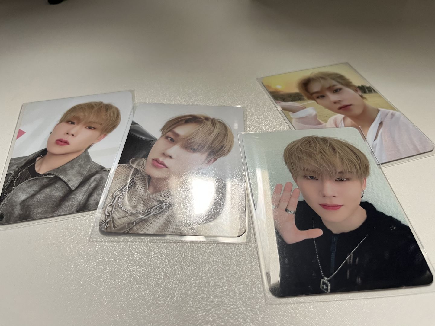 Customer photo review of PREMIUM PHOTOCARD SLEEVES - BLUE VERSION (65x91MM)