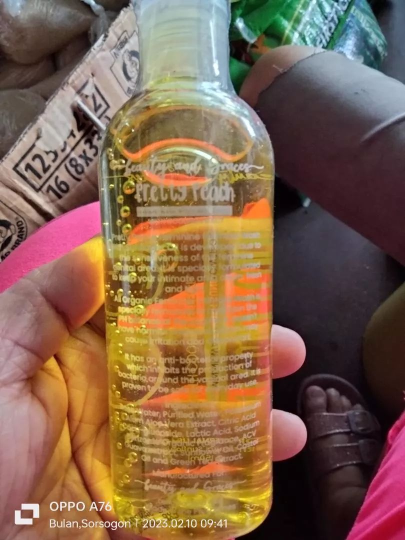 Customer photo review of SUPER TRENDING! AUTHENTIC Pretty Peach Feminine Wash