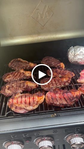 Reseña con vídeo de un cliente sobre Rib Eye Steak