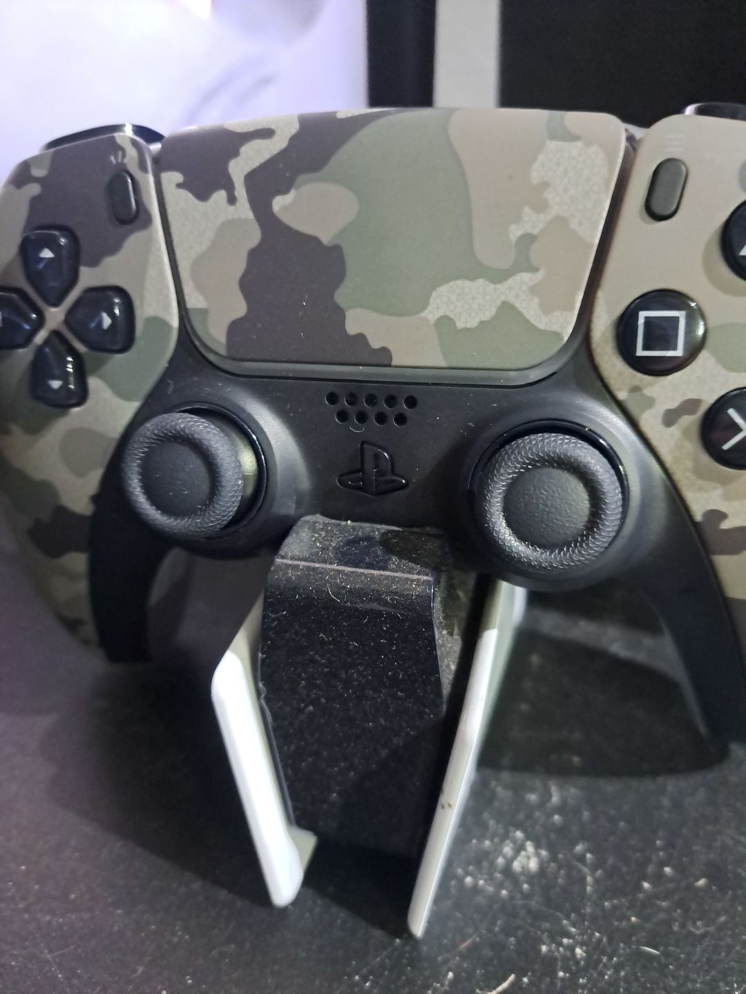 Customer photo review of PlayStation 5 (PS5) DualSense Wireless Controller - Grey Camouflage