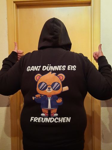Customer photo review of GANZ DÜNNES EIS FREUNDCHEN TEDDY Backprint Zipper
