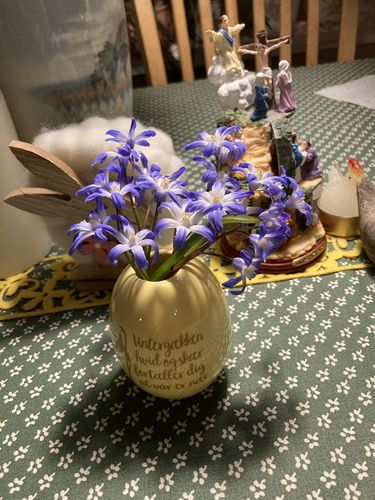 Customer photo review of Thomas Kinkade Life of Christ Sculpture