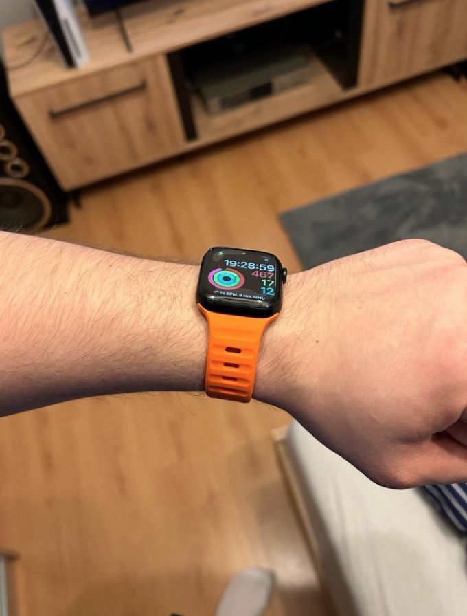 Customer photo review of Soft Silicone Strap for Apple Watch