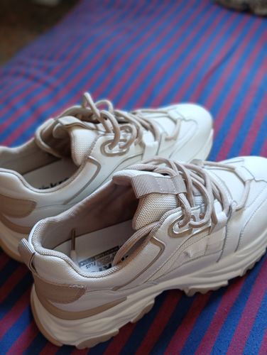 Customer photo review of Camila Brown Womens Sneakers