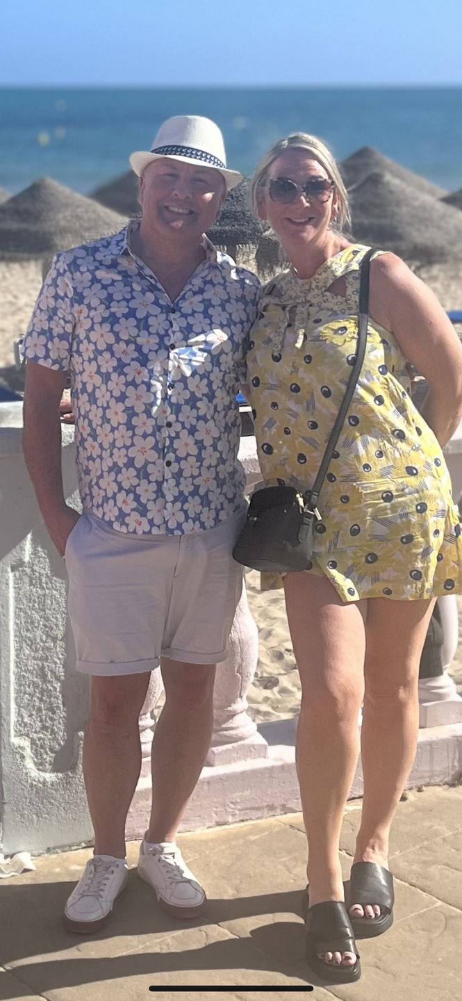 Customer photo review of Men's Summer Floral Print Holiday Flower Resort Casual Lapel Light Blue Short Sleeve Shirt