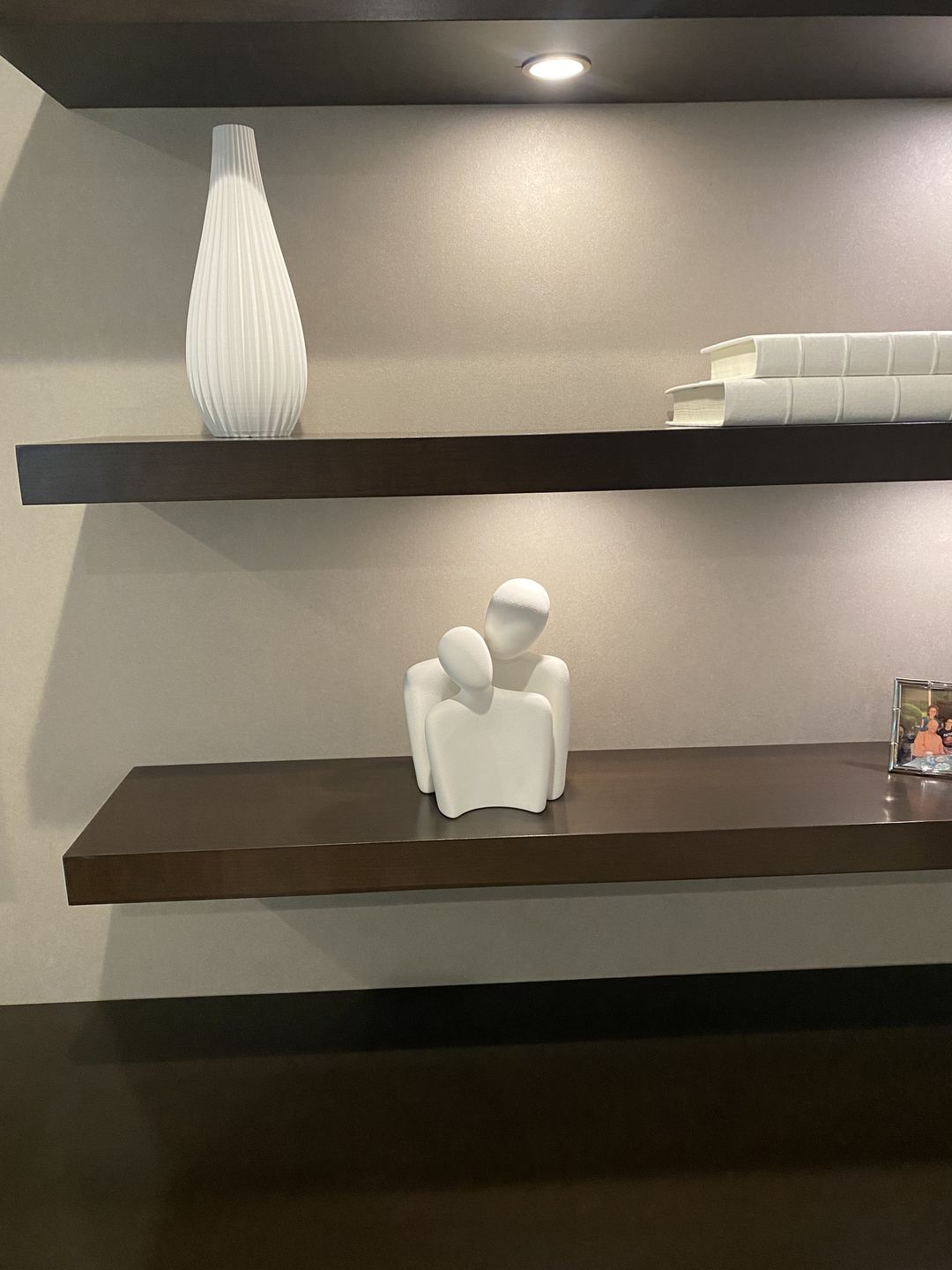 Customer photo review of Coppia Sculpture