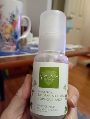 Customer photo review of Crema facial de Bardana para piel grasa