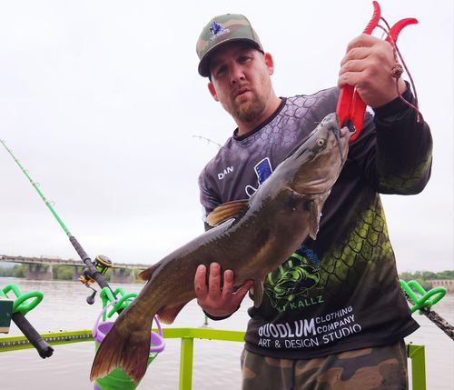 Customer photo review of LONG SLEEVE T SHIRT - DRI FIT