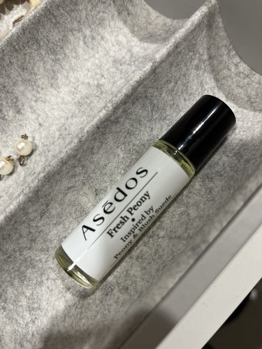 Customer photo review of FRESH PEONY PERFUME OIL