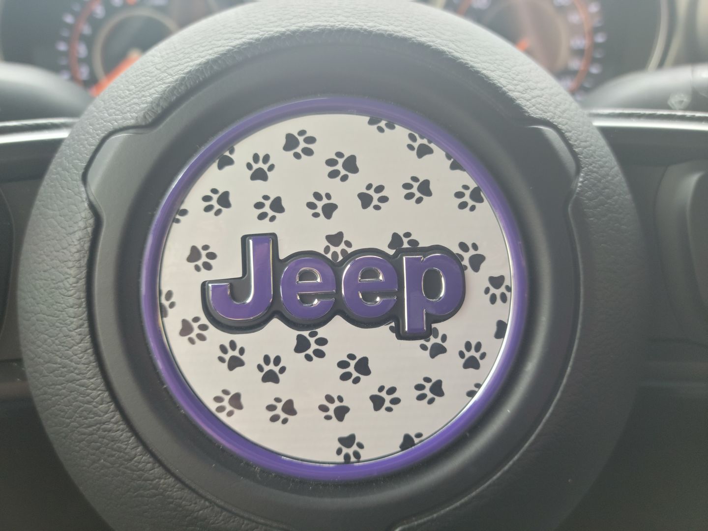 Customer photo review of Animal Print Steering Wheel Decal for Jeep