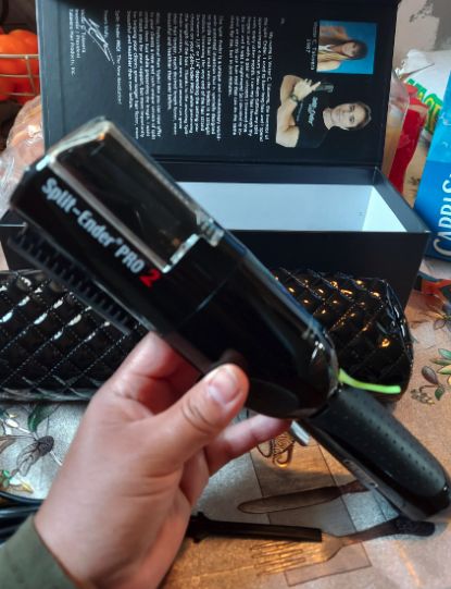Customer photo review of Hair Trimmer for Split Ends - $10 OFF Coupon Code: NOSPLITENDS