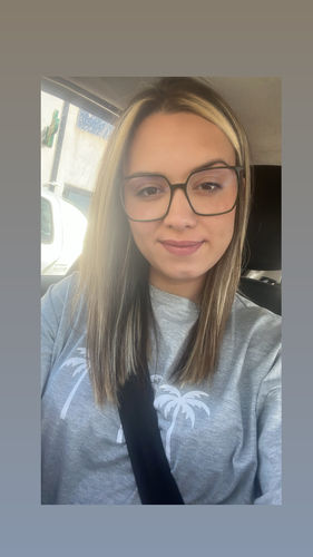 Customer photo review of Le faux piercing au septum : Laura