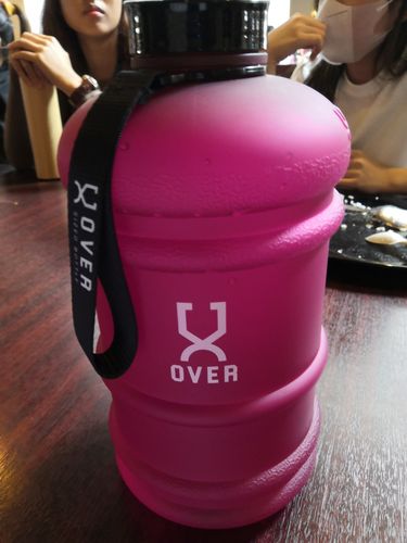 Customer photo review of 2.2L Oversized Bottle with Flip Cap