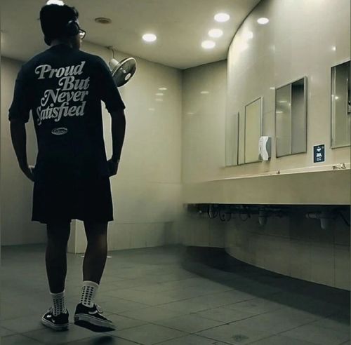 Customer photo review of PBNS - Blue Oversized Tee