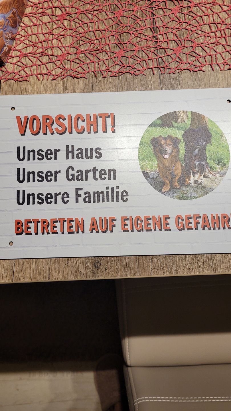 Customer photo review of Vorsicht - Individuelles Gartenschild