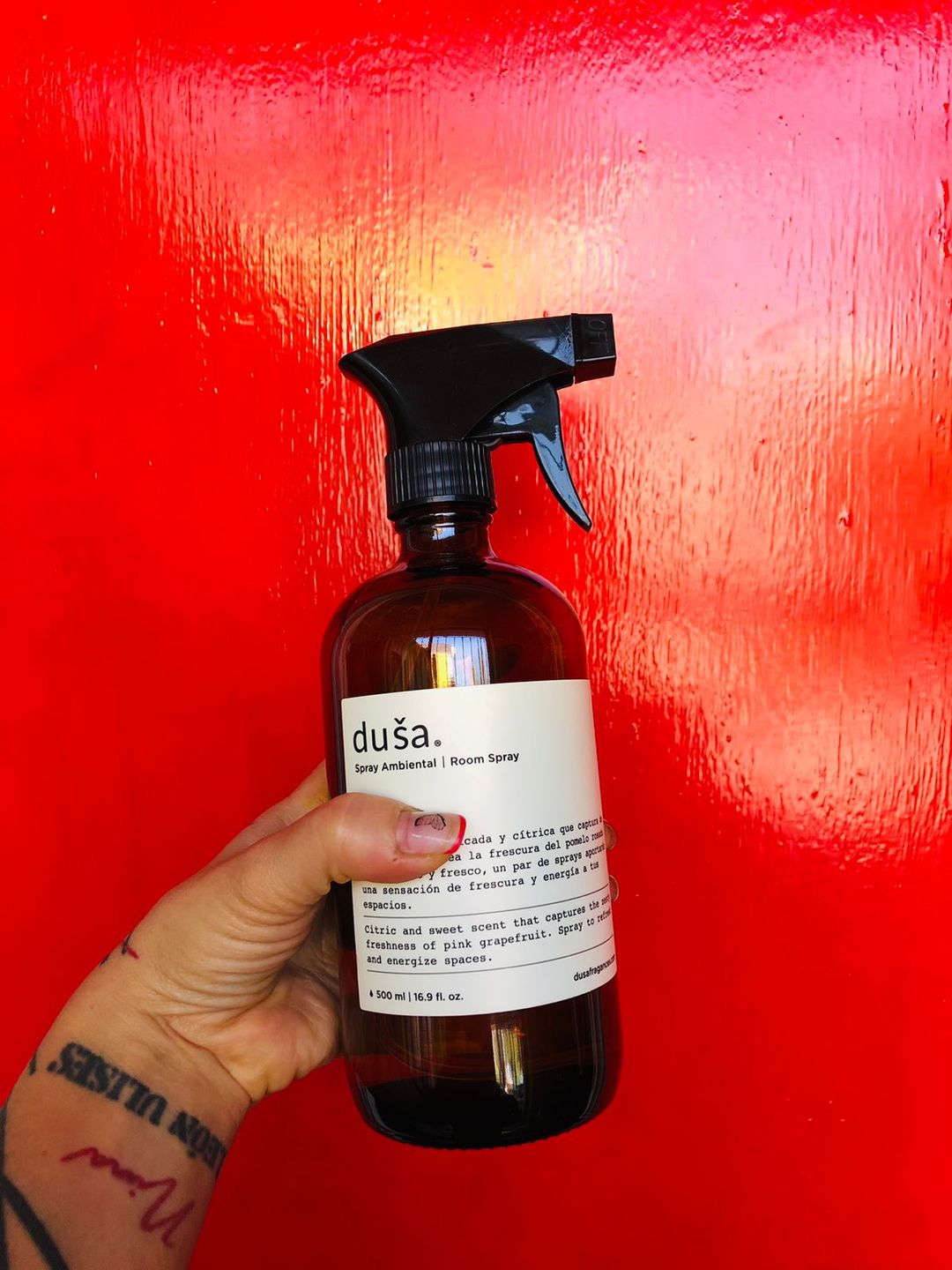 Customer photo review of Grapefruit - Aromatizante en Spray |  Para Telas y Ropa de Cama | Eliminador de olores en Spray - 500ml