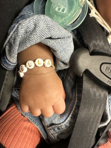 Customer photo review of Personalized Name Mommy & Baby Bracelet in 14K Gold Filled Beads