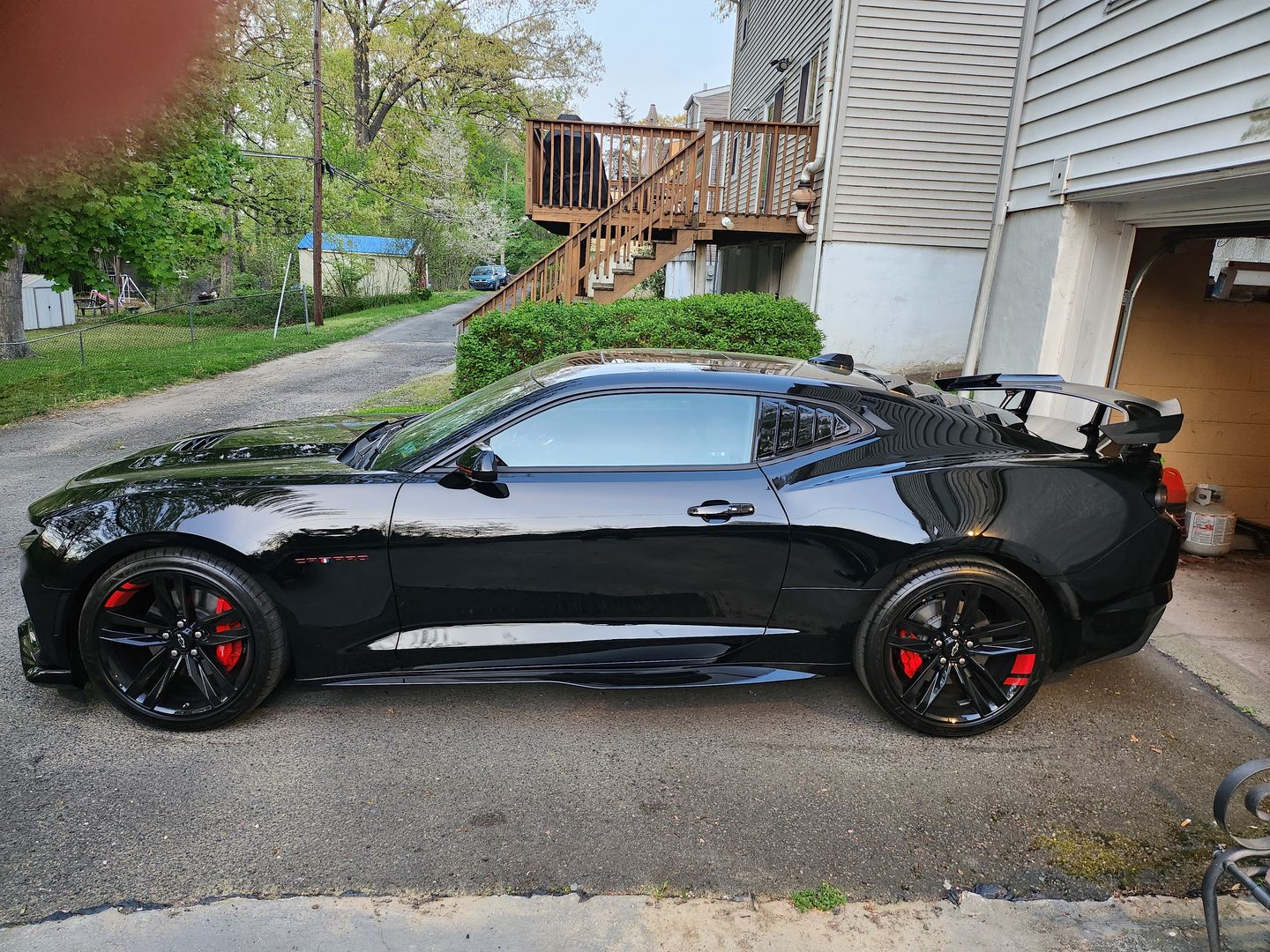 Customer photo review of Camaro Zl1 1LE Conversion Rear Trunk Spoiler High Wing