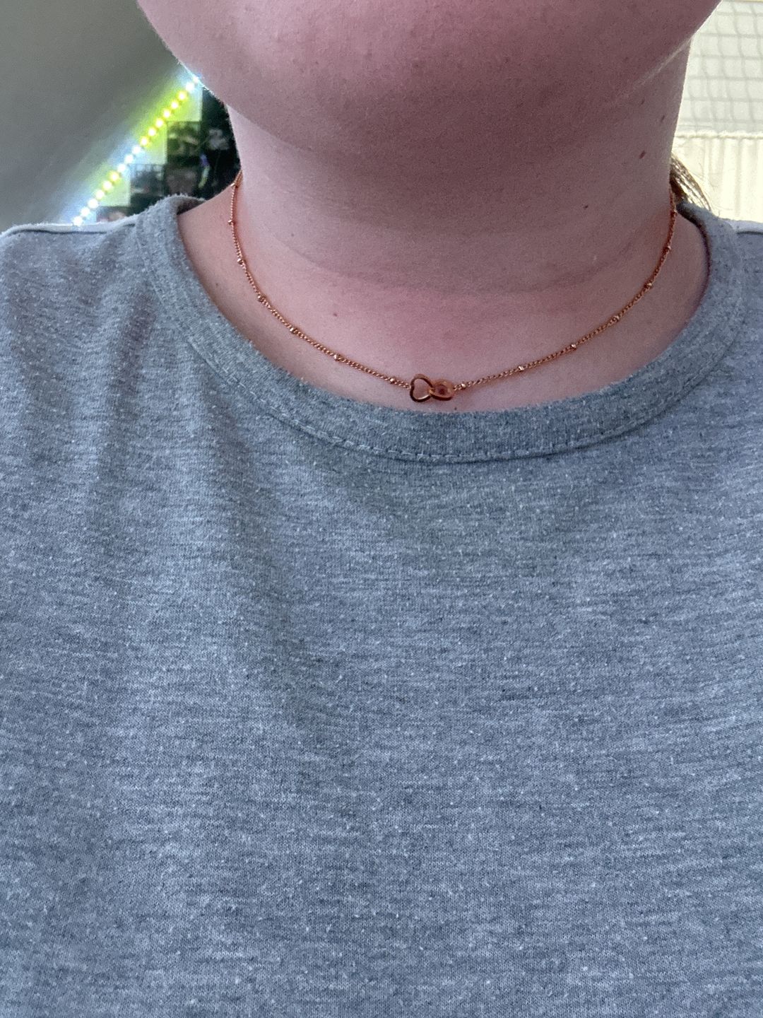 Customer photo review of Best Friends Halskette | 18K vergoldet