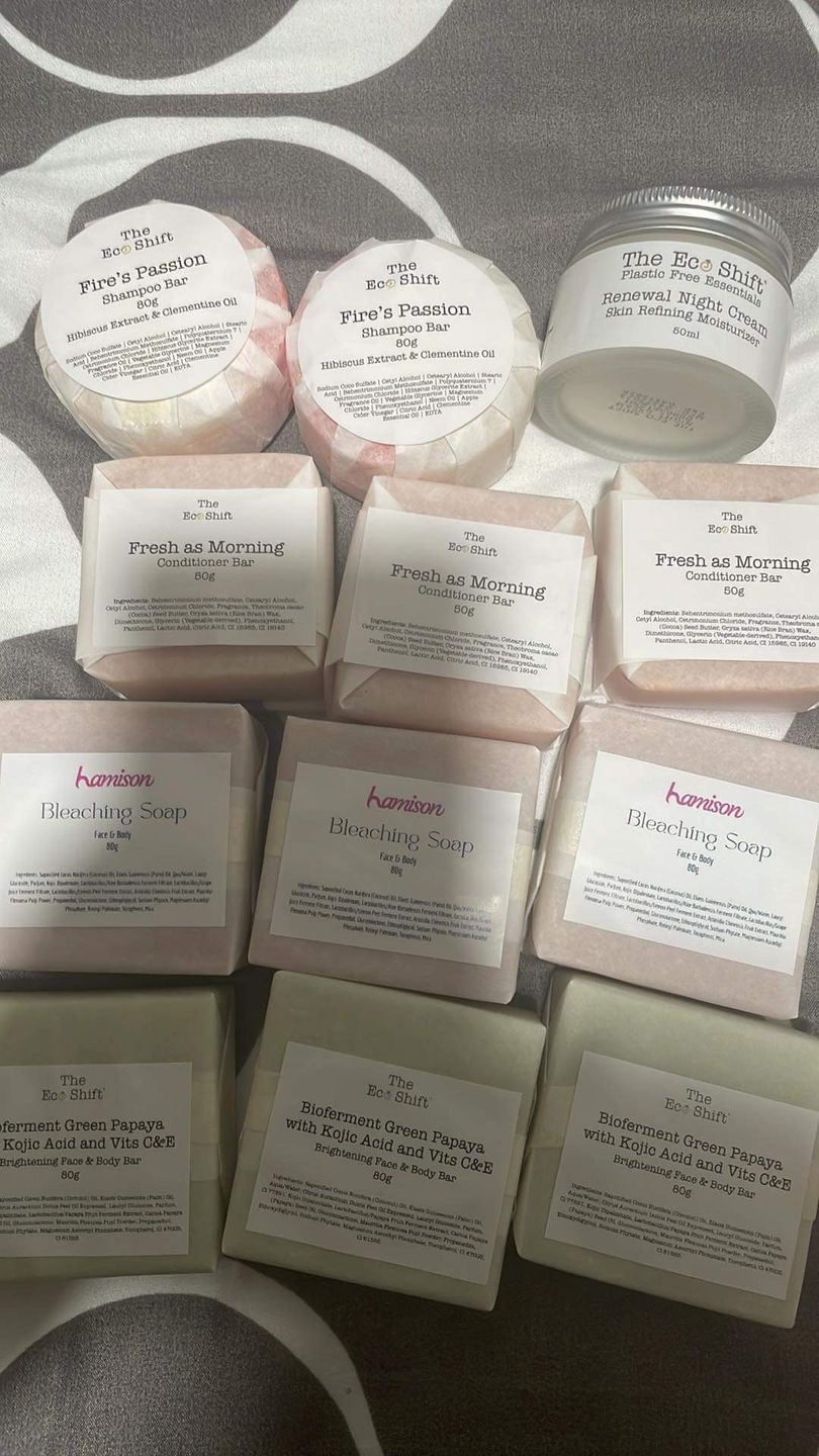 Customer photo review of Anti Gray Shampoo Bar Fire's Passion