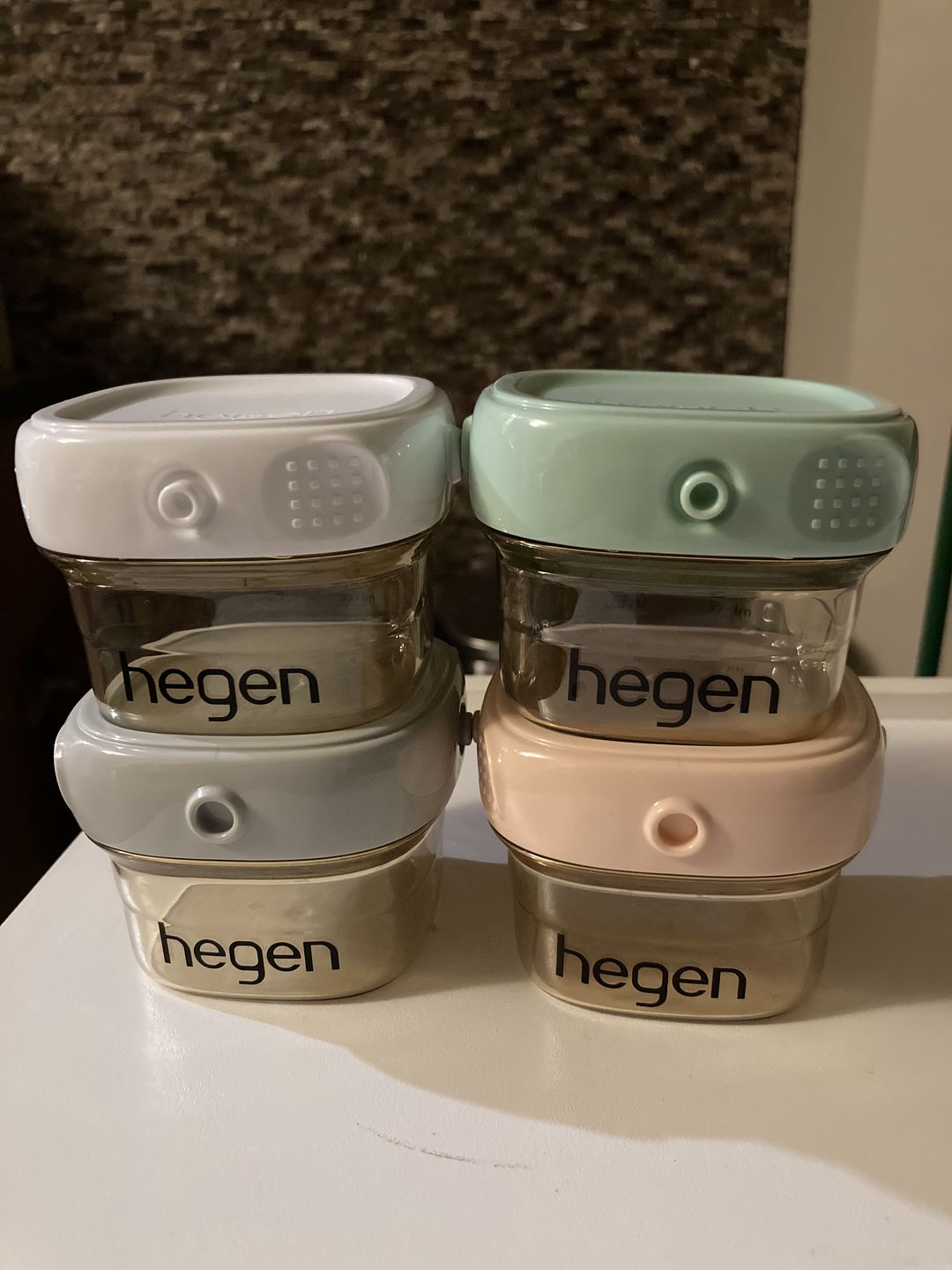 Customer photo review of Hegen PCTO™ Breast Milk Storage Lid Grey