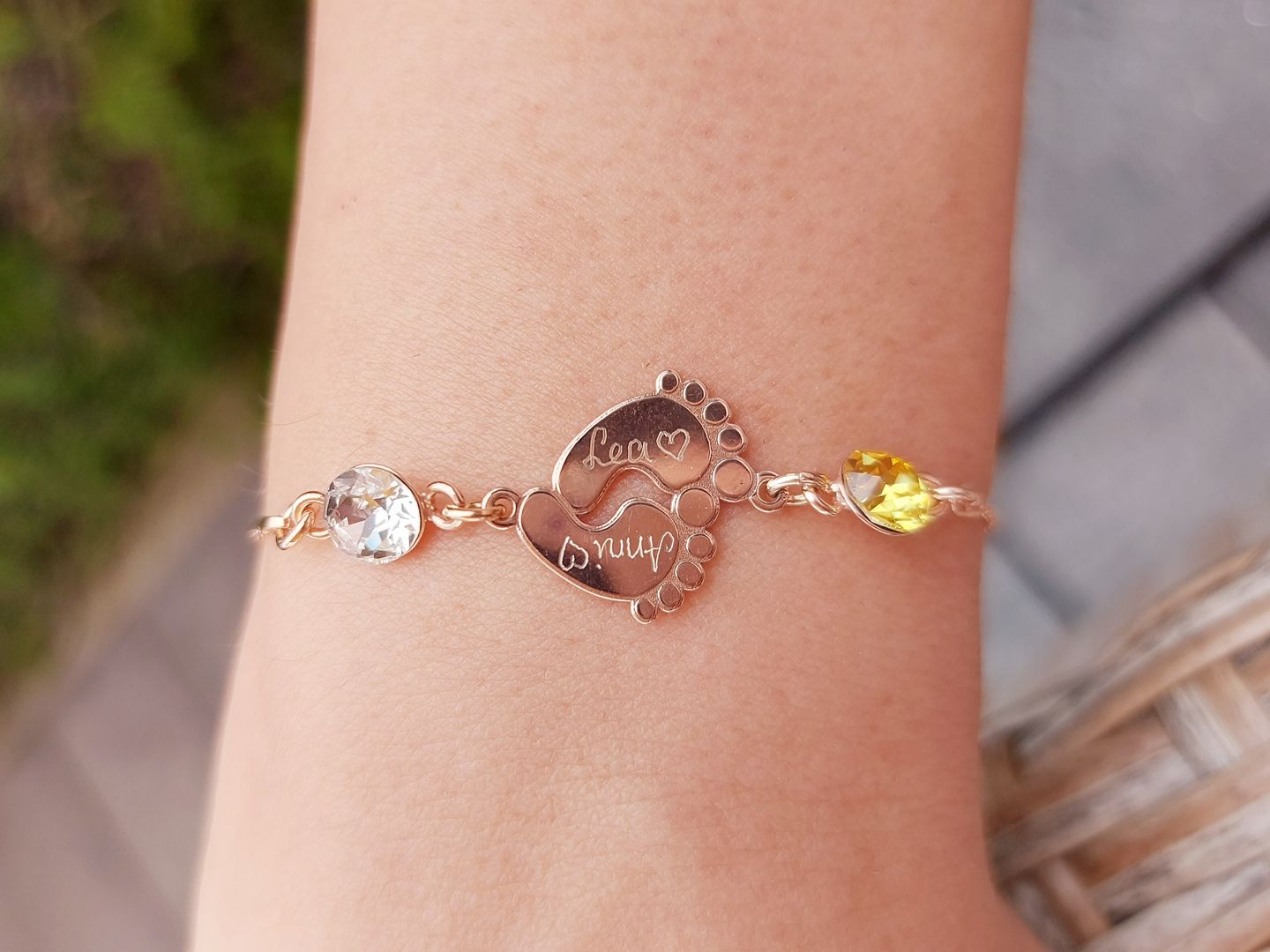 Customer photo review of Armband "Babyfüßchen"