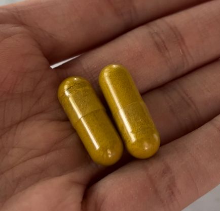 Customer photo review of VEGAN Turmeric + Black Seed Powder Capsules