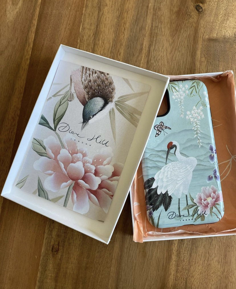 Customer photo review of Elina Phone case