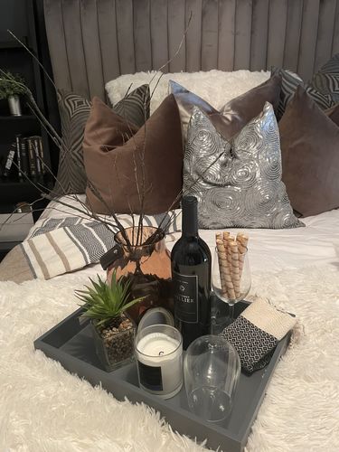 Customer photo review of Chocolate and Grey Illusion