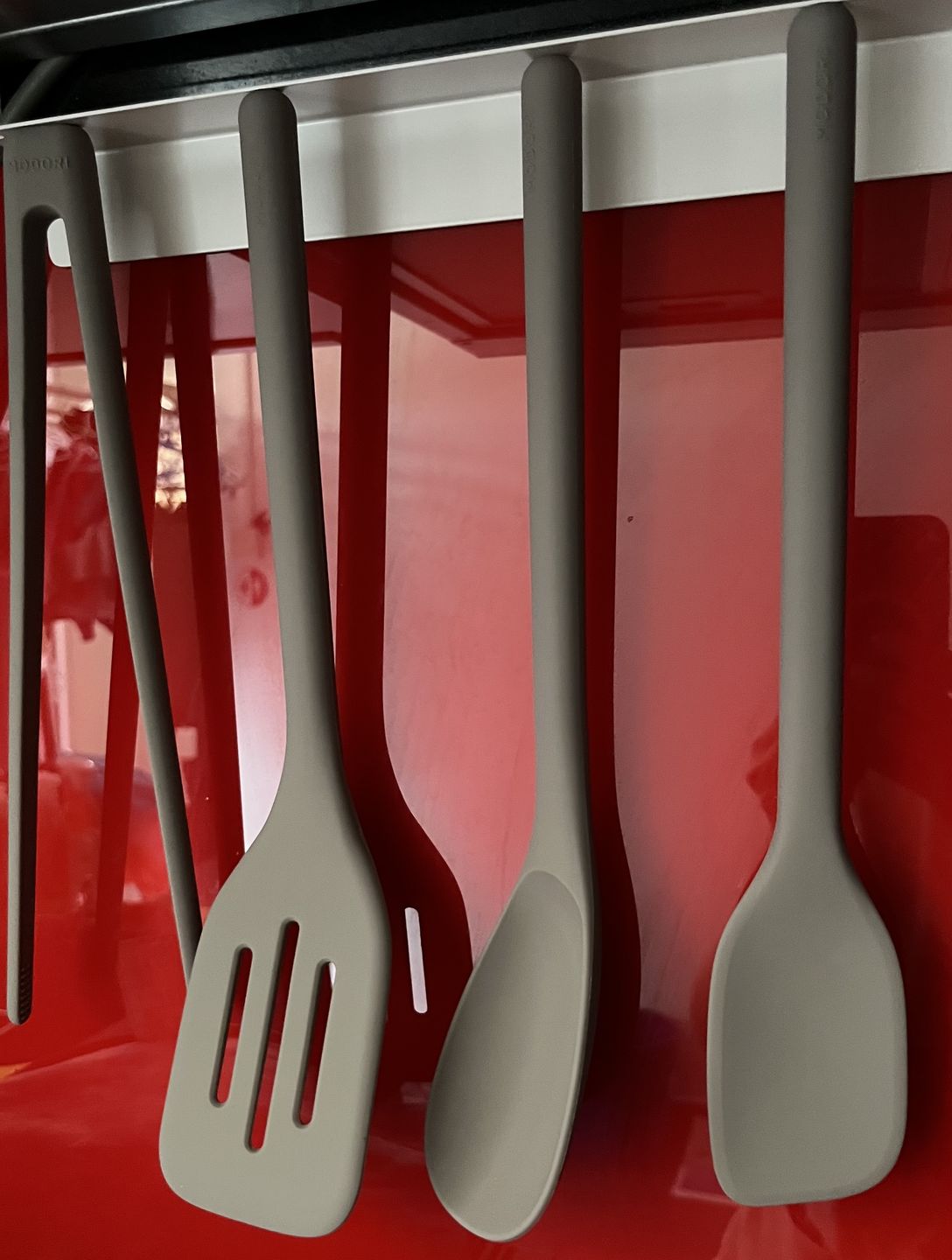 Customer photo review of Magnetic Cooking Utensils (Set of 4, Included Rack)