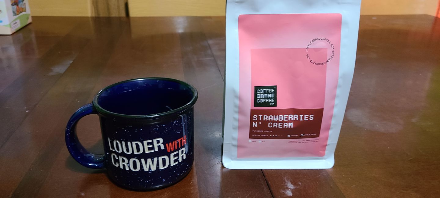 Customer photo review of Strawberries 'n Cream Flavored Coffee