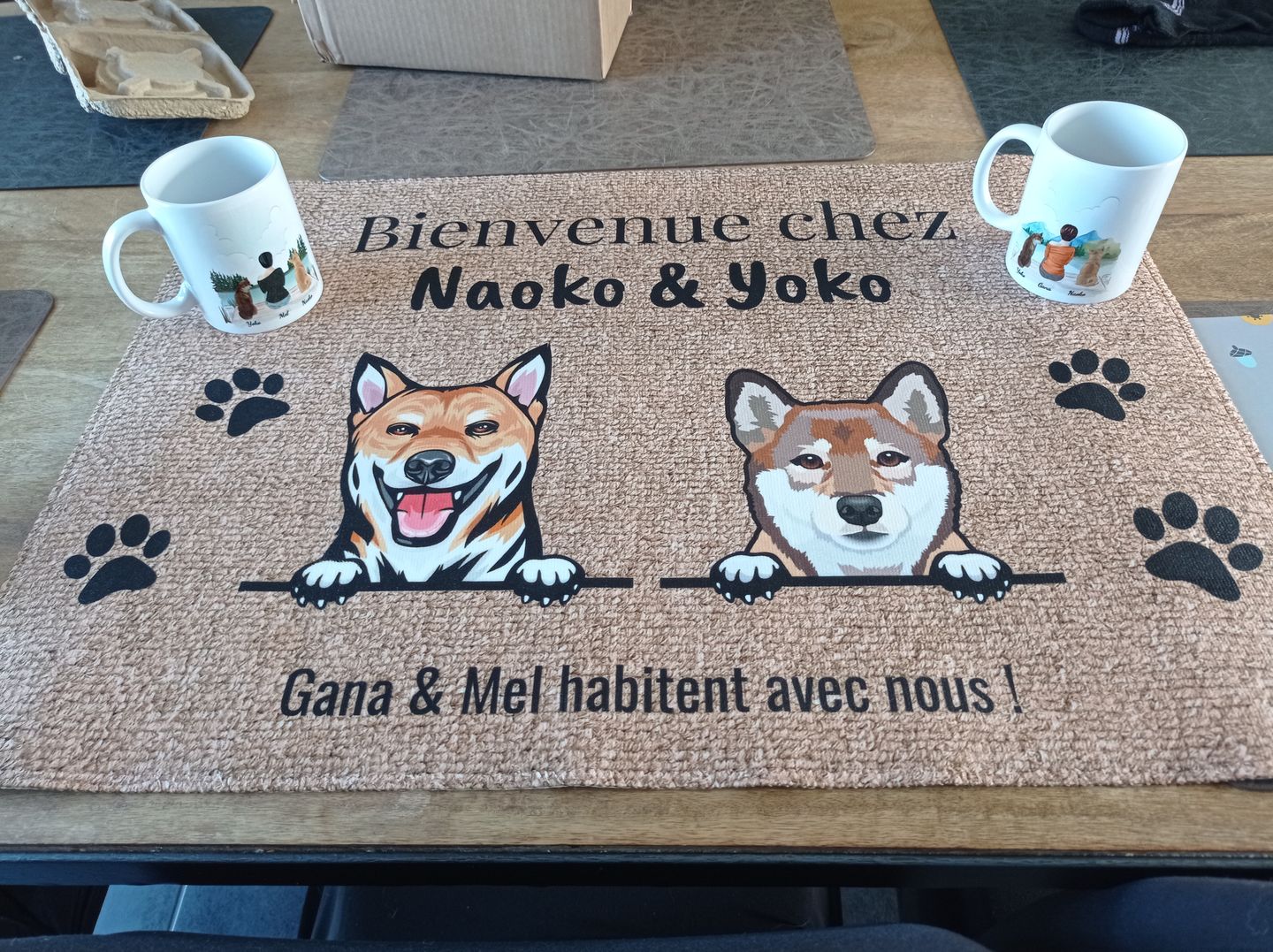 Customer photo review of Femme avec chien - Mug personnalisé
